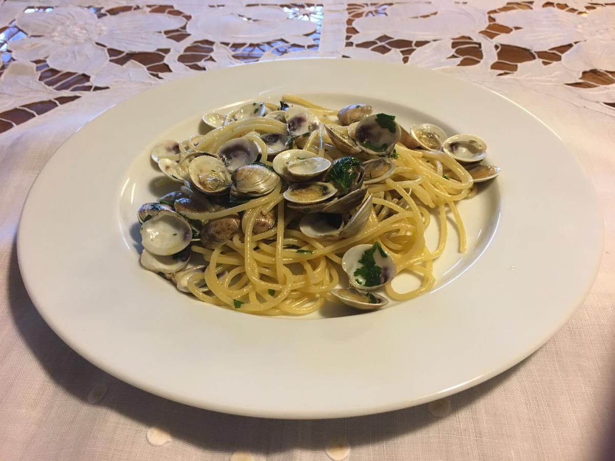 Hotel Tritone Caorle Eksteriør billede