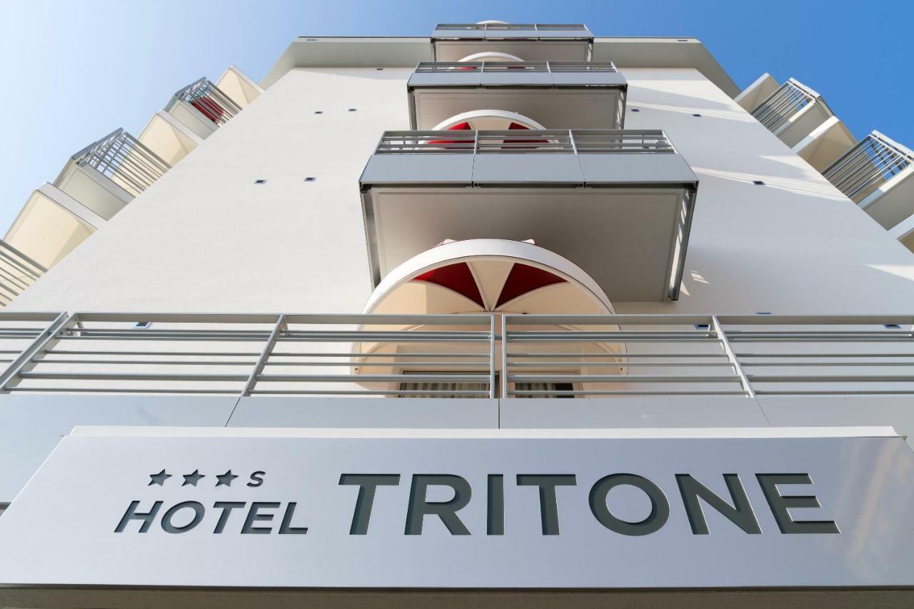 Hotel Tritone Caorle Eksteriør billede